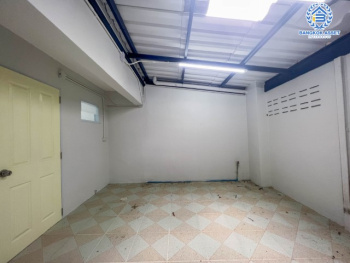 *****ทาวน์เฮ้าส์มือสองกรุงเทพฯ ม.เวียงเทพ2 ช่างอากาศอุทิศ เนื้อที่ 20 ตร.ว. ฟังก์ชัน 2 ห้องนอน 2 ห้องน้ำ 1 ที่จอดรถ บ้านพร้อมอยู่ บนทำเลเพียง 10 นาทีก็ถึงสนามบินดอนเมือง ใกล้รถไฟฟ้าสายสีแดง "สถานีดอนเมือง" และทางด่วน "อุตราภิมุข" จองด่วน!